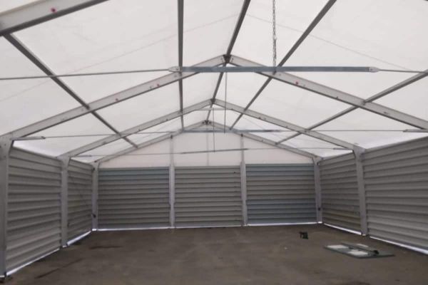 Innenansicht Baustellenzelt